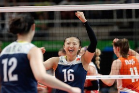 排球最新战报！西班牙队迎战中国队，球星闪耀，全场焦点无人能挡-乐动网址