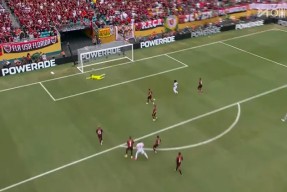 凯恩回归赛场，比分优势明显首场状态亮眼，独行侠观众沸腾！(30岁凯恩冲击生涯首冠)-乐动体育中国注册平台