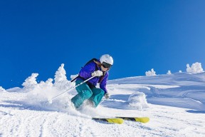 排球赛场焦点！美国队对阵葡萄牙队，压哨绝杀，引爆全场观众欢呼-乐动体育中国注册平台